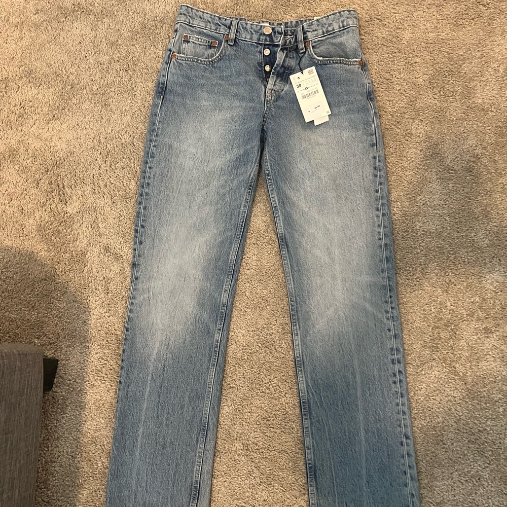 New Zara Mid-rise full length straight jeans!
